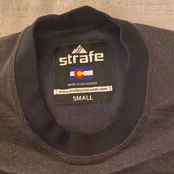 Strafe Women’s Ski Baselayer - Picture 2 of 4